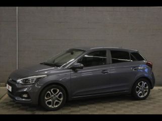 75013 : Hyundai Paris 13 - Bayard Automobiles - HYUNDAI i20 - i20 - Gris - Traction - Essence