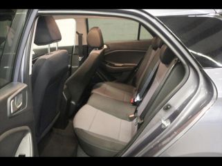 75013 : Hyundai Paris 13 - Bayard Automobiles - HYUNDAI i20 - i20 - Gris - Traction - Essence