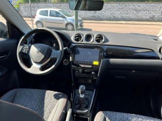 89100 : Hyundai Sens - APS - SUZUKI Vitara - Vitara - So'Color Sphere Blue Pearl/Black métal - Traction - Essence/Micro-Hybride