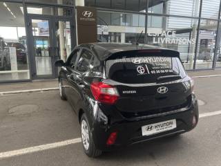 45000 : Hyundai Orléans Motors - HYUNDAI i10 - i10 - Phantom Black Métal - Traction - Essence