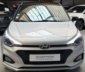 60740 : Hyundai Saint-Maximin - Protea by Riester - HYUNDAI i20 Edition #Style - i20 II - GRIS CLAIR - Boîte manuelle - Essence sans plomb