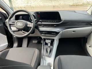89100 : Hyundai Sens - APS - HYUNDAI i20 - i20 - Phantom Black Métal - Traction - Essence
