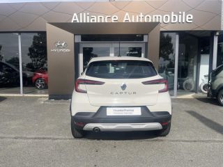 28600 : Hyundai Chartres - Alliance Automobile - RENAULT Captur - Captur - Blanc Albatre - Traction - Essence