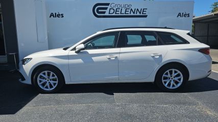 30100 : Hyundai Alès - Auto Hall - SEAT LEON SPORTSTOURER Business - LEON IV - Blanc - Automate sequentiel - Diesel
