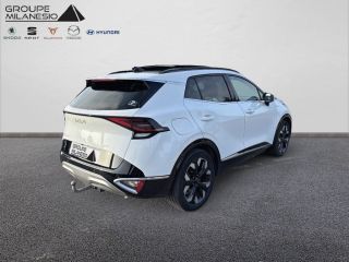 13730 : Hyundai Marignane - Cap Milanesio - KIA SPORTAGE Active - SPORTAGE V - Blanc - Boîte automatique - Essence / Courant électrique