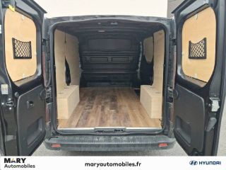 60880 : Hyundai Compiègne - Groupe Mary - RENAULT TRAFIC FOURGON GRAND CONFORT - TRAFIC III - NOIR - Boîte manuelle - Diesel