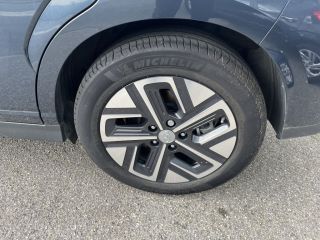 38200 : Hyundai Vienne - Groupe Central Autos - HYUNDAI KONA ELECTRIC Intuitive - KONA ELECTRIQUE - Bleu - Automate à fonct. Continu - Courant électrique