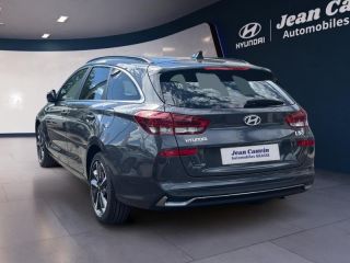 06130 : Hyundai Grasse - Garage Jean Cauvin - HYUNDAI i30 SW - i30 SW - ECOTRONIC GRAY - Traction - Essence