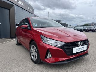 21300 : Hyundai Dijon - Privilège Automobiles - HYUNDAI i20 Initia - i20 III - dragon red - Boîte manuelle - Essence sans plomb