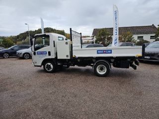 39570 : Hyundai Lons-le-Saunier - Expo Bellamy - ISUZU M21 - M21 - Blanc - Propulsion - Diesel