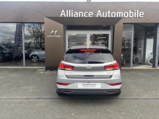 28600 : Hyundai Chartres - Alliance Automobile - HYUNDAI i30 - i30 - Shimmering Silver Métal - Traction - Diesel