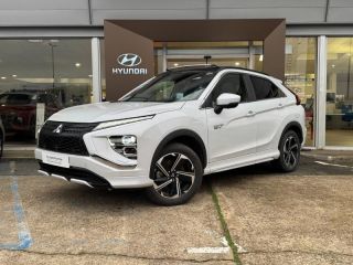 72100 : Hyundai Le Mans - GCA LE MANS - MITSUBISHI Eclipse Cross - Eclipse Cross - Diamond White spécial - Transmission intégrale - Hybride rechargeable : Essence/Electrique