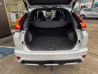 72100 : Hyundai Le Mans - GCA LE MANS - MITSUBISHI Eclipse Cross - Eclipse Cross - Diamond White spécial - Transmission intégrale - Hybride rechargeable : Essence/Electrique