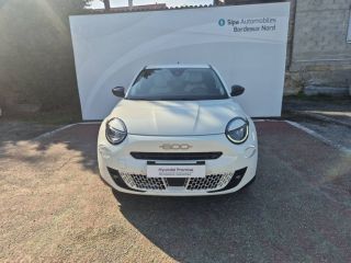 33110 : Hyundai Bordeaux Nord Le Bouscat - Sipa Automobiles - FIAT 600 La Prima - 600 - Blanc - Boîte automatique - Essence sans plomb