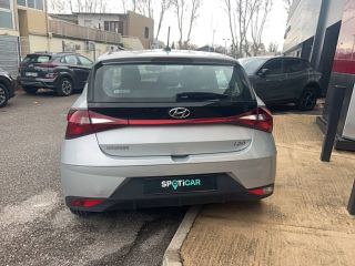 04100 : Hyundai Manosque - Pedinielli - HYUNDAI i20 Initia - i20 III - Gris - Boîte manuelle - Essence sans plomb