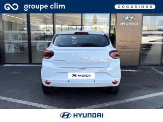 40990 : Hyundai Dax - i-AUTO - DACIA Sandero - Sandero - Blanc - Traction - Essence