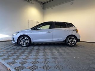 85000 : Hyundai La Roche-sur-Yon - Océane Auto - HYUNDAI i20 Creative - i20 III - Rouge - Automate sequentiel - Essence sans plomb