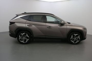 01150 : Stock constructeur - HYUNDAI TUCSON Executive - TUCSON IV - Beige - Automate sequentiel - Essence sans plomb