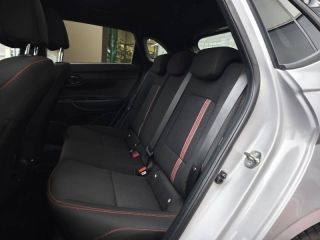 19100 : Hyundai Brive-la-Gaillarde - Garage Pouget - HYUNDAI i20 - i20 - Lumen Gray Métal/Toit+rétros Black - Traction - Essence