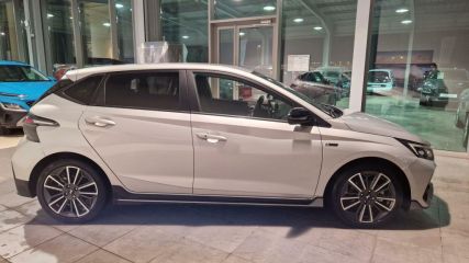 38300 : Hyundai Bourgoin-Jallieu - CENTRAL MOTOR LYON - HYUNDAI i20 N Line Creative - i20 III - Gris - Automate sequentiel - Essence sans plomb