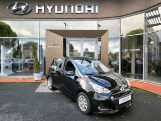 19100 : Hyundai Brive-la-Gaillarde - Garage Pouget - HYUNDAI i10 - i10 - Phantom Black Métal - Traction - Essence