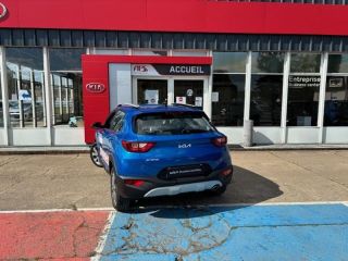 89100 : Hyundai Sens - APS - KIA Stonic - Stonic - Bleu Azur métallisé - Traction - Essence