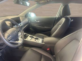 83130 : Hyundai Toulon - Autodif SAS - Groupe BALDASSARI - HYUNDAI KONA ELECTRIC Executive - KONA ELECTRIQUE - Rouge - Automate à fonct. Continu - Courant électrique