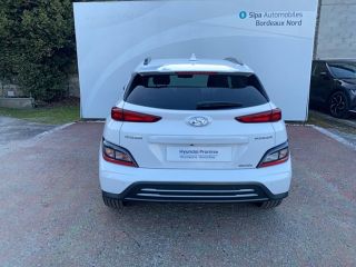 33110 : Hyundai Bordeaux Nord Le Bouscat - Sipa Automobiles - HYUNDAI KONA ELECTRIC Intuitive - KONA ELECTRIC (12/2020-08/2023) - BLANC - Automate à fonct. Continu - Courant électrique