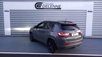 30100 : Hyundai Alès - Auto Hall - JEEP COMPASS S - COMPASS II - Gris - Boîte automatique - Essence / Courant électrique