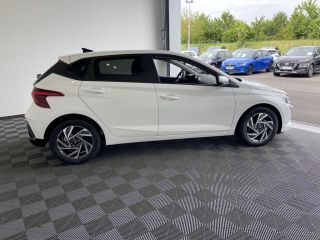85000 : Hyundai La Roche-sur-Yon - Océane Auto - HYUNDAI i20 Intuitive - i20 III - Blanc - Automate sequentiel - Essence sans plomb