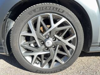 04100 : Hyundai Manosque - Pedinielli - HYUNDAI KONA HYBRID Creative - KONA - Gris - Automate sequentiel - Essence / Courant électrique