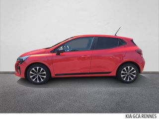 35510 : Hyundai Rennes - GCA - MITSUBISHI Colt - Colt - Sunrise red - Traction - Essence