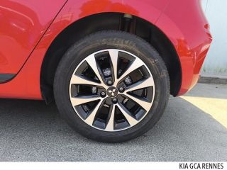 35510 : Hyundai Rennes - GCA - MITSUBISHI Colt - Colt - Sunrise red - Traction - Essence