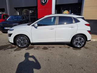 04100 : Hyundai Manosque - Pedinielli - HYUNDAI KONA ELECTRIC Intuitive - KONA ELECTRIQUE - BLANC - Automate à fonct. Continu - Courant électrique