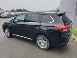 29200 : Hyundai Brest - Iroise Automobiles - MITSUBISHI Outlander - Outlander - Amethyst Black - Transmission intégrale - Hybride rechargeable : Essence/Electrique