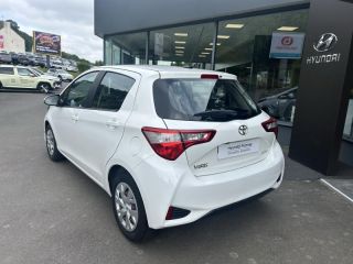 50300 : Hyundai Avranches - GCA - TOYOTA Yaris - Yaris - Peinture Bi-ton - Traction - Essence