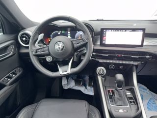 33140 : Hyundai Bordeaux Sud Villenave d'Ornon - Sipa Automobiles - ALFA ROMEO TONALE Veloce - TONALE - Bleu - Boîte automatique - Essence / Courant électrique