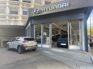 75013 : Hyundai Paris 13 - Bayard Automobiles - HYUNDAI Kona - Kona - Cyber gray - Traction - Hybride : Essence/Electrique