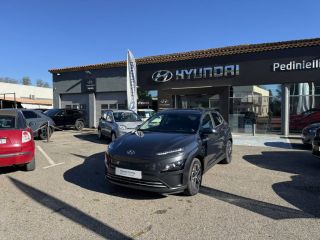 84120 : Hyundai PERTUIS - SA PEDINIELLI - HYUNDAI KONA ELECTRIC Intuitive - KONA ELECTRIQUE - Gris - Automate à fonct. Continu - Courant électrique
