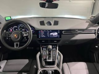 76000 : Hyundai Rouen - JFC by Mary Automobiles - PORSCHE CAYENNE COUPE Turbo S - CAYENNE III - Gris - Boîte automatique - Essence / Courant électrique