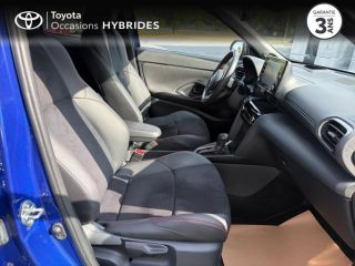 50000 : Hyundai Saint-Lô - GCA - TOYOTA Yaris Cross - Yaris Cross - Bleu Kyanite/Toit Noir Métallisé (M) - Traction - Hybride : Essence/Electrique