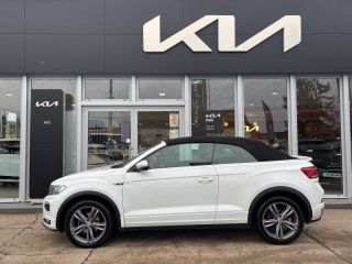 89100 : Hyundai Sens - APS - VOLKSWAGEN T-Roc Cabriolet - T-Roc Cabriolet - Blanc Pur, capote noire - Traction - Essence