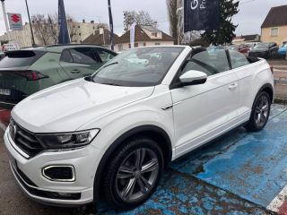 89100 : Hyundai Sens - APS - VOLKSWAGEN T-Roc Cabriolet - T-Roc Cabriolet - Blanc Pur, capote noire - Traction - Essence