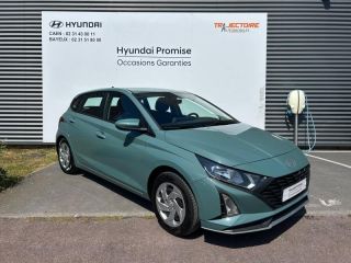 14100 : Hyundai Lisieux - Trajectoire Automobiles - HYUNDAI i20 - i20 - Vert - Traction - Essence