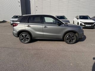 29200 : Hyundai Brest - Iroise Automobiles - SUZUKI Vitara - Vitara - So&#039;Color Galactic Gray/Black métal - Transmission intégrale - Hybride : Essence/Electrique