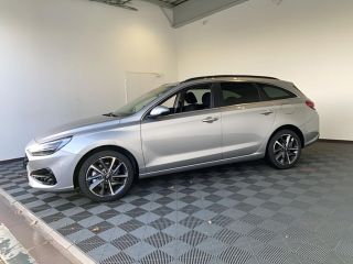 85000 : Hyundai La Roche-sur-Yon - Océane Auto - HYUNDAI i30 SW Creative - i30 III - Gris - Boîte séquentielle - Essence sans plomb