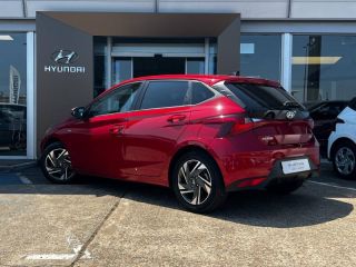 72100 : Hyundai Le Mans - GCH LE MANS - HYUNDAI i20 - i20 - Dragon Red Métal - Traction - Essence/Micro-Hybride