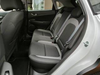 19100 : Hyundai Brive-la-Gaillarde - Garage Pouget - HYUNDAI Kona - Kona - Chalk White Métal - Traction - Diesel