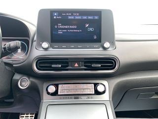 33140 : Hyundai Bordeaux Sud Villenave d&#039;Ornon - Sipa Automobiles - HYUNDAI KONA ELECTRIC Intuitive - KONA ELECTRIQUE - BLEU FONCE - Automate à fonct. Continu - Courant électrique