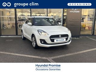 40990 : Hyundai Dax - i-AUTO - SUZUKI Swift - Swift - Pure White Pearl métallisé - Traction - Essence/Micro-Hybride